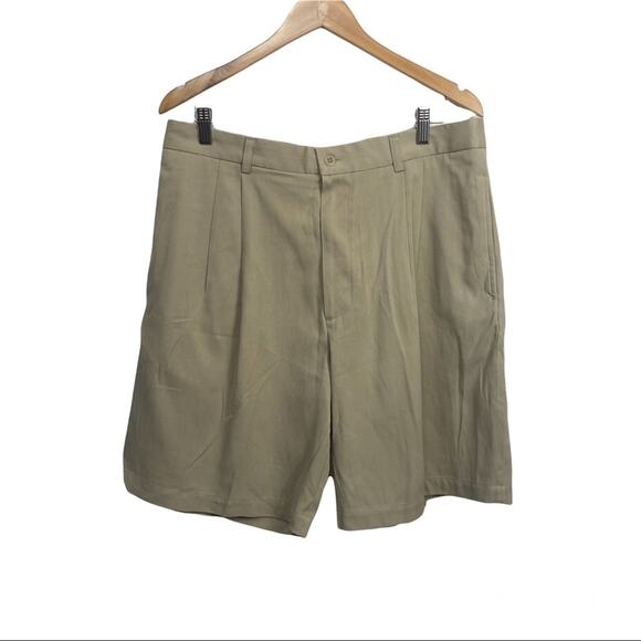 Grant Thomas Silk blend Khaki Shorts Size 36 - Picture 1 of 7